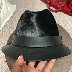 Gucci | Accessories | Gucci Cappello Donna Calfskin Leather And Pony Hair Fedora | Poshmark Gucci Elegant Short Brim Hat, Elegant Gucci Short Brim Hat, Elegant Black Leather Hat, Chic Leather Winter Hat, Luxury Black Hat For Party, Luxury Black Party Hat, Gucci Headband, Gucci Jeans, Jean Hat