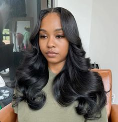 Middle Part Quickweave With Leave Out, Bumped Ends Hairstyle, Quickweave Styles, Hair Graduation, Quick Weaves, Light Curls, Weave Ponytail Hairstyles, Sew In Hairstyles, Quick Weave Hairstyles