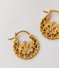 Loida Creolla Earrings - AMAMI Filipino Jewelry, Ilocos Sur, Filipino Wedding, Filigree Jewelry, Classy Jewelry, Jewelry Lookbook, Bangle Designs, Gold Filigree, Content Ideas