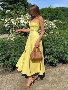 Lettuce Trim Slit Midi Dress Lemonade Dress, Y2k Aesthetic Fashion, Outfit Chic, Outfit Vintage, Yellow Midi Dress, Looks Party, Looks Chic, Mellow Yellow, Bustiers