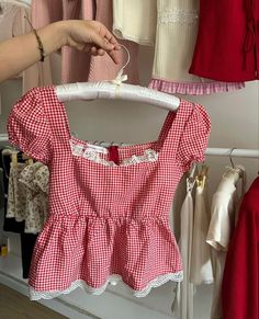 Coquette Spring Outfits, Gingham Top Outfit, Coquette Top, Looks Country, Gingham Tops, Vintage Americana, Playing Dress Up