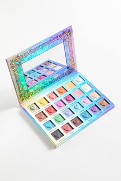 Spoiled Cosmetics X Oh Abbi Eyeshadow Palette Chrome Colors, Duochrome Eyeshadow, Beauty Youtubers, Kawaii Makeup, Glitter Eyeliner