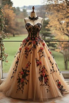 Fictional Dresses, Dresses With 3d Flowers, Champagne Wedding Dresses, Vestido Charro, Fairytale Gown, Dreamy Gowns, 3 Bears, Wedding Dress Champagne, Nature Dress