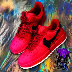 Men Shoes Outfit, Custom Air Forces, Neon Nike Shoes, Nike Shoes Photo, Neon Nike, Shoe Goals, Air Force One Shoes, Nike Shoes Women Fashion, Sparkle Wallpaper