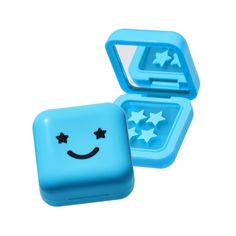 PRICES MAY VARY. NEW LOOK: Your favorite refillable compact with a mirror inside, now in the cutest blue color. Big Blue is filled with 32 Hydro-Star + Salicylic Acid patches that help visibly shrink spots. CUTE & EFFECTIVE: These star-shaped spot protectors are made with hydrocolloid and 1% salicylic acid to help dissolve dead skin cells and unclog pores while looking cute. STAR INGREDIENTS: Salicylic acid, a powerful beta hydroxy acid, is combined with hydrocolloid to help soothe spots, absorb Viral Products, Pimple Patches, Pimples On Face, Cute Star, Cruelty Free Skin Care, Cute Stars, Cosmetic Skin Care, Birthday List