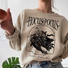 Tan Hocus-Pocus Crewneck Hocus Pocus Sweatshirt, Dark Blue Sweater, Gildan Sweatshirt, Boutique Sweater, Diy Cricut, Fall Fits, Simply Vera Wang, Halloween Sweatshirt, Sand Color