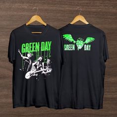 100% Cotton - Unisex T-Shirt All Orders Ship Within 2-3 Days. I Have Sizes From S To 3xl. Please Choose The Exact Size You Need. I Will Not Refund Or Return If The Problem Is Related To The Size Or Style Of The Shirt. Fell Free To Contact Me. Thank You For Visiting My Closet!!! Green Day Band, Band Hoodies, Shirt Designs For Men, Fan Shirts, Branded Sweatshirts, Tour Shirt, Green Day, Tour T Shirts, Vintage Shirt