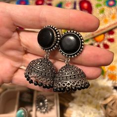 Nwt Flower Filigree Oxodized Indian Desi Jewelry Jhumka Earring Black Black Oxidised Jhumka, Jhumkey Aesthetic, Black Earrings Indian, Jhumka Earrings Aesthetic, Jhumka Earrings Collection, Black Jhumka, Desi Earrings, Oxidised Jhumka, Black Metal Jewelry