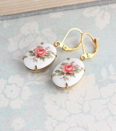 Pink Rose Earrings, Vintage Style, Nickel Safe Lever Back, Leverback Drops, French Shabby Country Ro Pink Rose Earrings, Cameo Earrings, Romantic Gifts For Her, Vintage Style Earrings, Perfect Palette, Romantic Gift, Rose Earrings, Earrings Vintage, Vintage Earrings