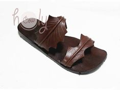 100% handmade unisex sandals made from the finest quality full-grain leather. They are available in all sizes as we custom make them to your actual feet measurements. They are available in brown, black, blue, green or white leather. Please let me know what color you would like in the notes during purchase. They are also available with a leather sole instead of a rubber sole for only an additional $30. They combine style and functionality. An enormous amount of care and energy goes into making ea Unisex Sandals, Hippie Sandals, Leather Sandals Handmade, Leather Leaf, Boho Sandals, Mens Leather Sandals, Moccasins Mens, Handmade Sandals, Leather Sandals Women