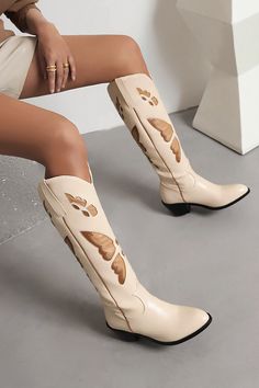 Perfectly Balancing Fashion And Functionality, making Them Versatile For Various Occasions. Whether It's A Casual Day Out, A Western-Themed Event, A Country Concert, Or Paired With A Classic Cowgirl Outfit, These Fashion Boots Are Your Stylish Companion. Classic Cowgirl, Cowgirl Outfit, Wedding Party Accessories, Country Concert, Country Concerts, Cowgirl Outfits, Black Butterfly, Evening Party Dress, Butterfly Pattern