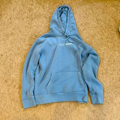 Never Worn Condition: Brand New Hollister Sweatshirt, Hollister Shirts, Hollister Hoodie, Adidas Track Suit, Hoodie Logo, Blue Crewneck, Compression Pants, Striped Hoodie, Grey Pullover