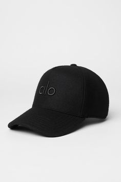 a black baseball cap with the word d o on it, sitting in front of a white background