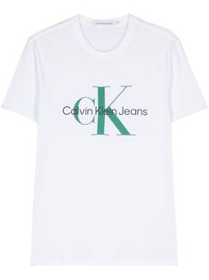 white/black/grass green cotton lightweight jersey crew neck short sleeves logo print at the chest straight hem unlined Casual Spring T-shirt With Logo Detail, Classic Logo Print T-shirt For Spring, Calvin Klein Crew Neck T-shirt For Spring, Calvin Klein Logo Cotton Tops, Calvin Klein Cotton Logo Tops, Green Logo Print T-shirt For Spring, Calvin Klein Cotton Tops With Logo, Casual Green T-shirt With Logo, Calvin Klein Relaxed Fit Crew Neck T-shirt