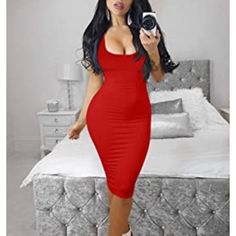 Wore Once Medium Casual Red Midi Dress For Party, Sleeveless Red Midi Dress For Fall, Casual Red Midi Dress For Night Out, Red Sleeveless Midi Dress For Fall, Red Casual Midi Dress For Night Out, Red Summer Bodycon Dress, Casual Red Stretch Bodycon Dress, Casual Red Bodycon Midi Dress, Red Stretch Midi Dress For Night Out