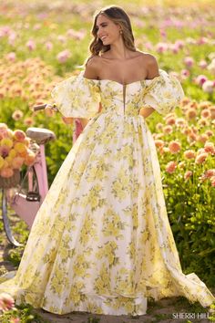 Sherri-Hill-56379-Sweetheart-Neckline-Ball-Gowns-Taffeta-Fabric-Yellow-Rose-Long-Dress-Evening-Gown-Prom-Dress-Sherri-Hill-2024 Sherri Hill Gowns, Off Shoulder Gown, Princess Sleeves, Prom Dresses With Sleeves, Sherri Hill, Spring 2024, Balloon Sleeves, Buy Dress, Yellow Rose