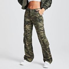 44511139004638|44511139037406|44511139070174|44511139102942 Khaki Utility Jeans For Fall, Khaki Full-length Cargo Jeans, Baggy Combat Full-length Bottoms, Baggy Full-length Combat Bottoms, Combat Pants With Pockets For Fall, Khaki Cargo Jeans For Streetwear, Military Style Wide Leg Bottoms For Outdoor, Khaki Cargo Jeans For Fall, Fall Combat Cargo Jeans For Streetwear