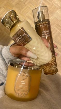 Vanilla Mocha Martini, Mocha Martini, Profumo Victoria Secret, Haut Routine, Bath And Body Works Perfume, Shower Skin Care, Body Smells, Pretty Skin Care