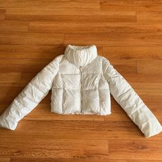 Can Fit Xs-M 2 Side Pockets Been On A Storage For A Long Time Might Need Dry Clean But Still In Excellent Condition Bought This In Australia Beige Puffer Jacket, Black North Face Jacket, Beige Puffer, Faux Jacket, Down Winter Coats, Leather Puffer Jacket, Black Quilted Jacket, Long Puffer Jacket, Blue Puffer