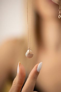 925 Sterling Silver Necklace plated with rose gold. Sea Shell Necklace, Silver Sea, Seashell Jewelry, Seashell Necklace, Shell Necklace, Shell Jewelry, Best Friend Gift, Birthday Gift For Her