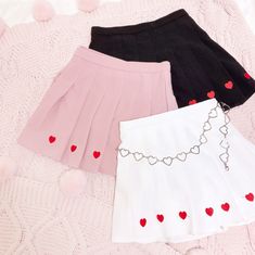 Free Shipping~|| Sweet Love Heart Embroidery Pleated A-line Skirt Valentines Dresses, Heart Skirt, Outfit Short, Valentine Dress, Heart Embroidery, Sweet Love, Sweet Lolita, Pink Skirt, Black White Pink