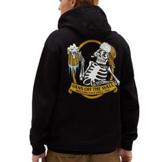 A sweatshirt with a skeleton and some beer! Freezing Cold, A Skeleton, Skeleton, Pullover Hoodie, Frozen, Beer, Sweatshirts