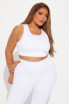 Available In Black, Tangerine, Hot Pink, And White. Sports Bra Crew Neck Padded Sleeveless Effortless Seamless Backless High Impact Stretch Pair With "Beach Body Effortless Seamless Active Yoga Pant" 92% Nylon 8% Elastane Imported | Beach Body Effortless Seamless Sports Bra in White size XS by Fashion Nova Solid Color Sleeveless Sports Bra For Yoga, Solid Color Sleeveless Sports Bra For Training, Seamless Stretch Sleeveless Sports Bra, Seamless Sleeveless Stretch Sports Bra, Sleeveless Seamless Gym Activewear, Seamless Compressive Sleeveless Activewear, Solid Sleeveless Activewear With Seamless Construction, Solid Sleeveless Seamless Activewear, Sleeveless Seamless Activewear For Sports