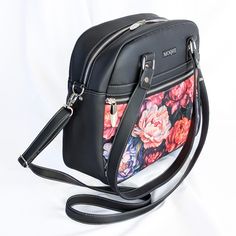 Black Bowler Bag, Medium Crossbody Purse With Peonies, Everyday Shoulder Purse With Floral Pattern, Fashion Gift for Her - Etsy