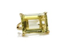 Let each piece of your jewelry define a part of your personality, then let this Lemon Quartz ring define your elegance and sophistication. Handmade jewelry to add luster to your looks and something you can flaunt from day to night. This gold ring is fashionable to wear alone or stacked with other pieces.☛ 𝒜𝐵𝒞 - Add Engraving - https://etsy.me/2ZSRjhu☛ Ring size - Select the size you would like from the drop down menu▂▂▂▂▂▂▂▂▂▂▂▂▂▂▂▂▂▂▂▂▂▂▂▂▂▂▂♥ Gemstone Type - Lemon Quartz♥ Gemstone Size - 13 Modern Rings With Rectangular Accent Stones, Modern Ring With Rectangular Accent Stones, Yellow Rectangular Gemstone Rings, Yellow Square Cut Rings For Gift, Rectangular Stone Yellow Ring Gift, Yellow Rectangular Stone Ring For Gift, Yellow Rectangular Stone Ring Gift, Elegant Rectangular Yellow Gold Birthstone Ring, Elegant Yellow Gold Rectangular Birthstone Ring