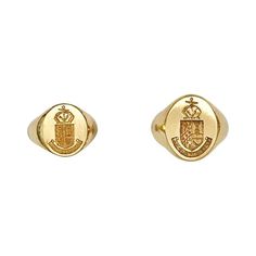 18 kt Yellow Gold Oval Family Crest or Signet Ring  Hand engraved with your family crest or Initials. A Timeless treasure ! Made to order. Comes with Wax Seal.  Ring can be made to any size Please contact me with any inquiries you may have. Best, Christina Addison Wax Seal Ring, Family Crest Ring, Family Crest Rings, Pinky Finger, Engraved Initials, Garnet And Gold, Emerald Cut Rings, Signet Rings, Gold Signet Ring