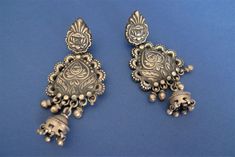 Astounding big silver earrings from Rajastan. Tribal earrings from the Jaisalmer area. 92.5 silver earrings Notice that earlobes piercing should be wide sinv¡ce this are tribal traditional earrings. Length is 7.8 centimeters Weight is 22 grams each. Shipping: certified post office mail with track number Thanks for your visit! Elegant Silver Carved Earrings, Traditional Sterling Silver Engraved Earrings, Traditional Engraved Sterling Silver Earrings, Heavy Bohemian Sterling Silver Earrings, Traditional Antique Silver Wedding Earrings, Traditional Engraved Wedding Earrings, Traditional Earrings With Intricate Design In Antique Silver, Traditional Antique Silver Earrings With Intricate Design, Traditional Carved Silver Jewelry