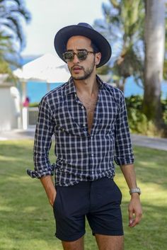 Men Fashion Lapel Blouse – Uniq-cloth Mens Summer Hats, Mens Beach Style, Fashion Pic, Men Casual Summer, Outfits Mit Shorts, Smart Casual Men, Vintage Man, Smart Casual Style