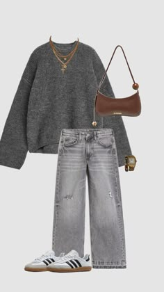 Gray Closet Ideas, Charcoal Gray Sweater Outfit, Fashion For Medium Size Women, Gray Washed Jeans Outfit, How To Style A Grey Sweater, Light Wash Jeans Winter Outfit, Outfit With Grey Sweater, Outfit Ideas Grey Jeans