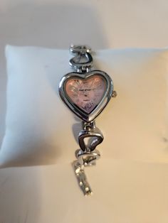 Heart Shaped Watch, Vintage Saat, Hard Jewelry, Heart Watch, Girly Accessories, Cute Heart, Jewelry Essentials