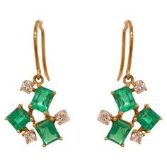 Gorgeous 18kt Yellow Gold Earrings with Emerald & Diamonds Diamonds: 6 brilliant cut diamonds together 0.42 ct. Emerald: 6 emeralds Material: 18kt yellow gold Measurements: 13.5 mm x 26 mm Total weight: 3.6 gram / 0.125 oz / 2.3 dwt Emerald Yellow Gold Diamond Earrings Fine Jewelry, Emerald Yellow Gold Diamond Earrings, Yellow Gold Emerald Diamond Earrings, Yellow Gold Diamond Earrings With Emerald, Gold Emerald Diamond Earrings, Green Emerald Diamond Earrings With Accents, Emerald Green Diamond Earrings With Accents, Anniversary Gold Diamond Earrings With Emerald, Earring Video