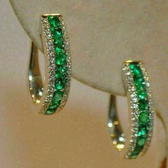 (eBay) 2.50Ct Round Green simulated Emerald Huggie Hoop Earrings 14K White Gold Over Custom Birthstone Ring, Diamond Hoop Earrings, Huggie Hoop Earrings, Fine Earrings, Green Emerald, Emerald Diamond, Jewelry Earrings Hoops, Gemstone Earrings, Gold Finish