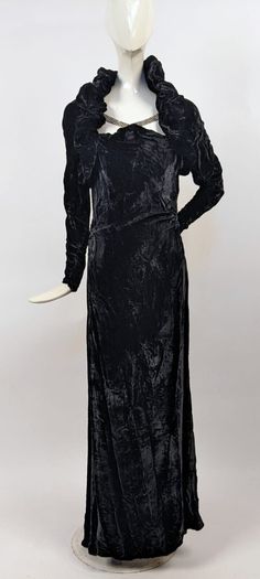 Vintage Velvet Party Dress, Vintage Velvet Dress For Evening, Black Vintage Maxi Dress For Evening, Velvet Vintage Dress For Vintage Events, Vintage Velvet Dress For Night Out, Vintage Black Velvet Dress For Evening, Vintage Velvet Cocktail Dress, Velvet Long Dress, Velvet Dress Long