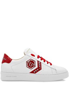 white/bright red calf leather colour-block panelled design round toe appliqué logo stud embellishment logo-print tongue contrasting branded heel counter padded ankle branded leather insole leather lining flat rubber sole front lace-up fastening Philipp Plein Sneakers, Latest Sneakers, Philipp Plein, Colour Block, White Shoes, Sneakers White, Mens Shoes Sneakers, Bright Red, Sneakers Black