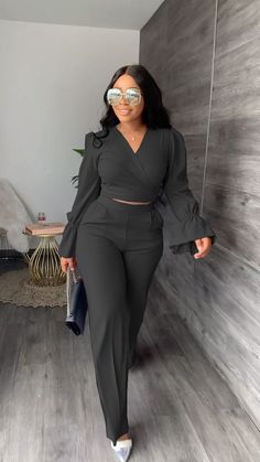 A Popular Wholesale Website With Over 1 Million Customers Shop On it Two Piece Pant Set High Waist, Flared Sleeves Top Outfit, Lady Outfits, Top And Wide Leg Pants, Classy Short Dresses, Style Wide Leg Pants, 2piece Outfits, Flared Sleeves Top, Flare Long Sleeve