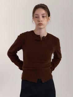 Composition : CASHMERE 100%Country of Origin : China Classic Brown Sweater For Layering, Brown Sweater For Workwear In Fall, Brown Fall Sweater For Work, Classic Brown Sweater For Fall, Classic Brown Cardigan For Layering, Classic Brown Cardigan For Work, Classic Brown Cardigan For Everyday, Classic Brown Crew Neck Cardigan, Classic Brown Everyday Cardigan