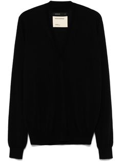 black cashmere fine ribbed V-neck long sleeves straight hem Wardrobe Edit, Iconic Bags, Boots Fall, Exclusive Fashion, Ski Wear, Sweater Black, Lady Dior, V Neck Sweater, Jacket Tops