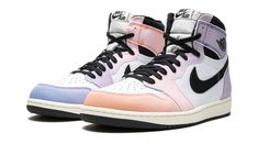 Rosa Jordans, Gentleman's Club, Pink Jordans, Air Jordans Women, Air Jordan 1 Mid Se, Jordan Model, Womens Basketball Shoes, Jordans Women, Nike Air Jordan 1 Mid