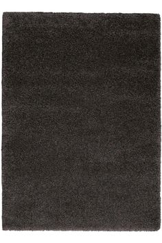 a black rug on a white background