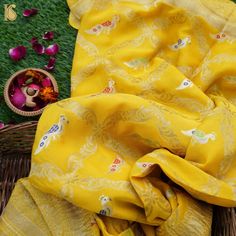 Add a dash of color to your ethnic look with this beautiful Banarasi dupatta from our Birds of Paradise collection. The dupatta is made of pure Georgette silk and has the illustrious bird motifs weave on it. Jaal weave is inherent to Banarasi weaving and this Handloom Banarasi Silk Dupatta is the epitome of the craftsmanship of the renowned weavers of Banaras. Birds Motifs, Banarasi Dupatta, Georgette Dupatta, Ethnic Looks, Bird Motif, Katan Silk, Silk Dupatta, Hand Loom, Birds Of Paradise