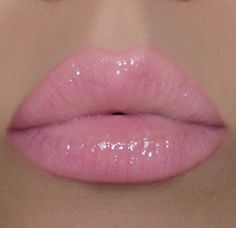 Single Life Gloss Baby Pink Makeup, Baby Pink Lipstick, Light Pink Lipstick, Light Pink Lips, Everyday Glam, Too Faced Bronzer, Best Lipsticks, Cream Lipstick, Lipstick Swatches