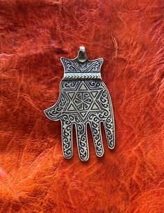 Arab Jewelry, Protection Talisman, Moroccan Jewelry, Gold Hamsa, Hamsa Pendant, Jewish Jewelry, Protection Amulet, Hand Of Fatima, Coral Jewelry