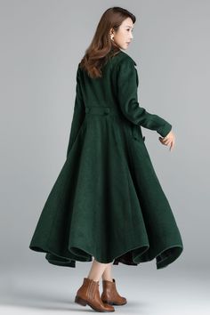 "Vintage inspired but modern wool maxi coat that will keep you warm and stylish this winter, Excellent high-quality winter outwear that don't cost a fortune. DETAIL * Excellent high-quality, medium weight, warm wool fabric * (50% wool, 50% fiber,nylon, etc. ) * Matching satiny lining. * Double breasted, Button closure * Calf length * Fit and flare Silhouette * Two side seam pockets * Fit for autumn-to-winter * A really beautiful coat if you love the vintage look. True craftsmanship. * The skirt Women Wool Coat, Wool Maxi Coat, Green Winter Coat, Winter Coat Women, Hooded Wool Coat, Wool Winter Coat, Long Coat Jacket, Winter Outwear, Wool Coat Women