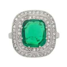 Natural Colombian Emerald and Diamond Coronet Cluster Ring, circa 1920 | From a unique collection of vintage Cluster Rings at https://www.1stdibs.com/jewelry/rings/cluster-rings/. Vintage Cluster Ring, Cluster Ring Set, Cluster Rings, Colombian Emeralds, Pretty Rings, Diamond Cluster Ring, Emerald Diamond, Diamond Cluster, Antique Jewellery