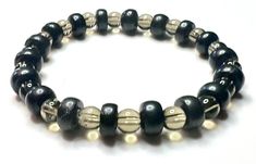 powerful shungite and quartz bracelet Zodiac Essential Oils, Guided Imagery, Dark Power, Psychic Attack, The Afterlife, Essential Oil Candles, Reiki Energy, Oil Candles, Zodiac Jewelry