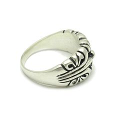 Sterling silver ring - R001557. Stamped 925. Approximate weight 11.7 grams. Top width 1.2 cm (0.48 inches). All our jewels are made from solid sterling silver 925/1000 and are carefully crafted by hand in our family workshop. We dispatch your orders in 5 working days, worldwide and the postage is $5. We ship registered priority mail. Please allow 5-7 working days for delivery in Europe and 10-15 working days outside Europe. For any questions - please do not hesitate to contact me! Vintage White Gold Sterling Silver Signet Ring, Silver Sterling Silver Wide Band Ring, Classic White Gold Skull Ring In Sterling Silver, Vintage Sterling Silver Wide Band Ring, Classic Silver Engraved Open Ring, Classic White Gold Sterling Silver Skull Ring, Anniversary Engraved Sterling Silver Ring With Oxidized Finish, Vintage Sterling Silver Open Dome Ring, Sterling Silver Filigree Ring With Polished Finish